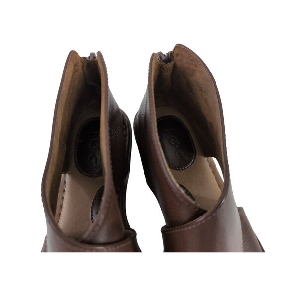 BOC Moc Sandal Womens 6 Brown Vegan Leather Back Zip Casual Contemporary Earthy - Picture 8 of 10